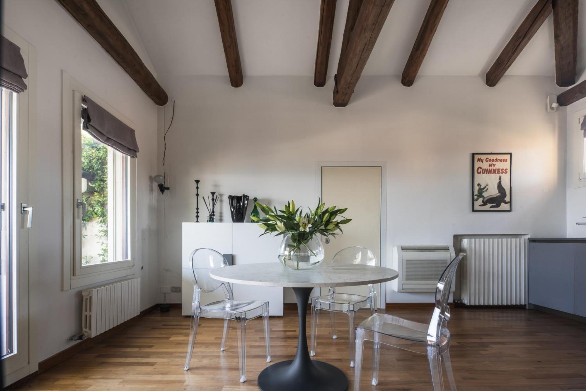 Attic Boutique San Marco R&R Apartment Venesia Bagian luar foto